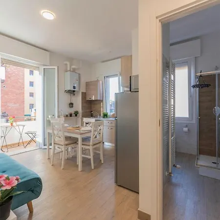 Apartamento A 10 Min Da Sant'orsola - Interno 12 Design E Comfort *