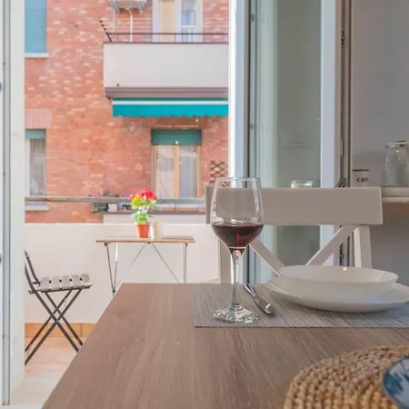 A 10 Min Da Sant'orsola - Interno 12 Design E Comfort Apartamento *
